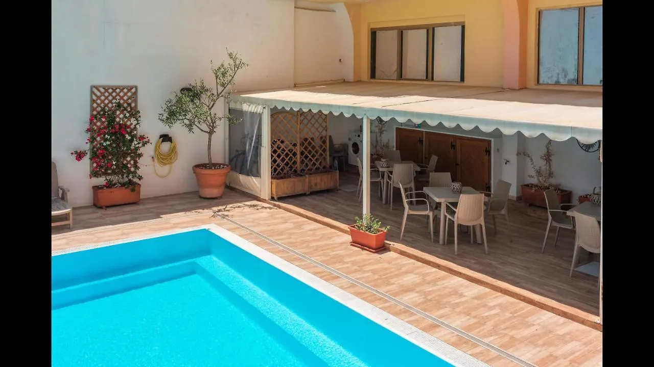 Relaxing Cristal Bedroom Apartment Sleeps Nui1501 Santa Teresa Gallura İtalya
