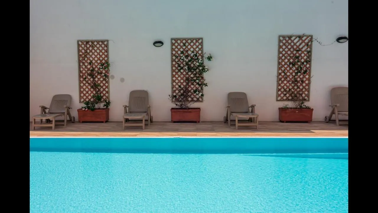 Relaxing Cristal Bedroom Apartment Sleeps Nui1501 Santa Teresa Gallura Italy