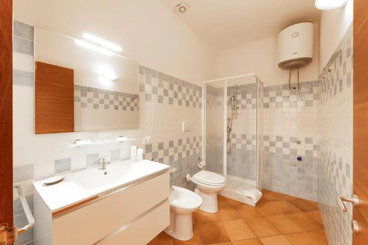 Relaxing Cristal Bedroom Apartment Sleeps Nui1501 Santa Teresa Gallura 0*,  Italy